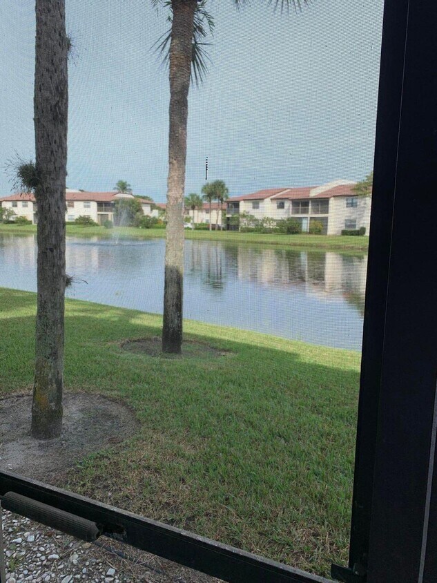 Primary Photo - 7979 Eastlake Dr
