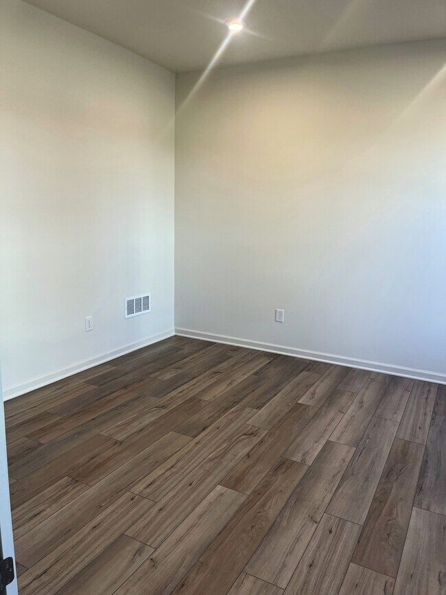 Building Photo - 14572 Brecon Ln