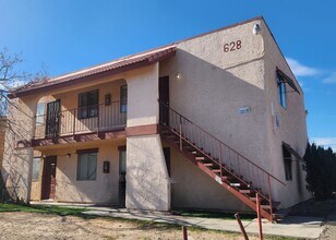 Building Photo - 628 Triest Ct