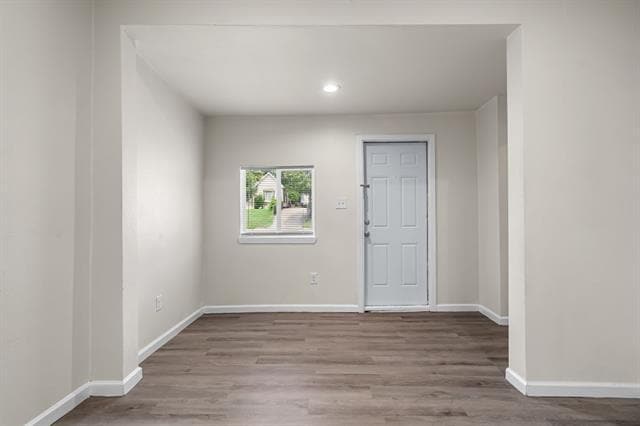 Building Photo - 2406 Ross Ave
