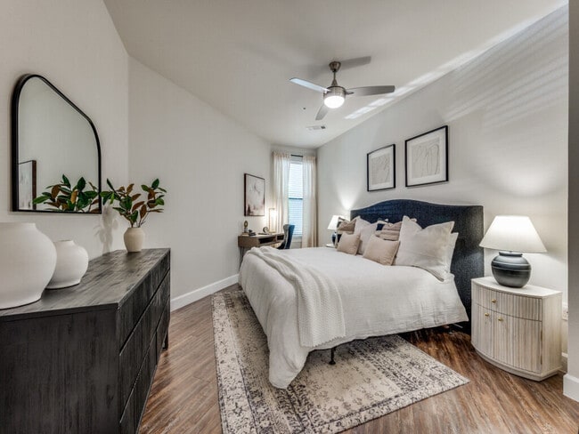 Interior Photo - Ravello Stonebriar