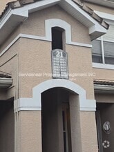 Building Photo - 10479 Villa View Cir