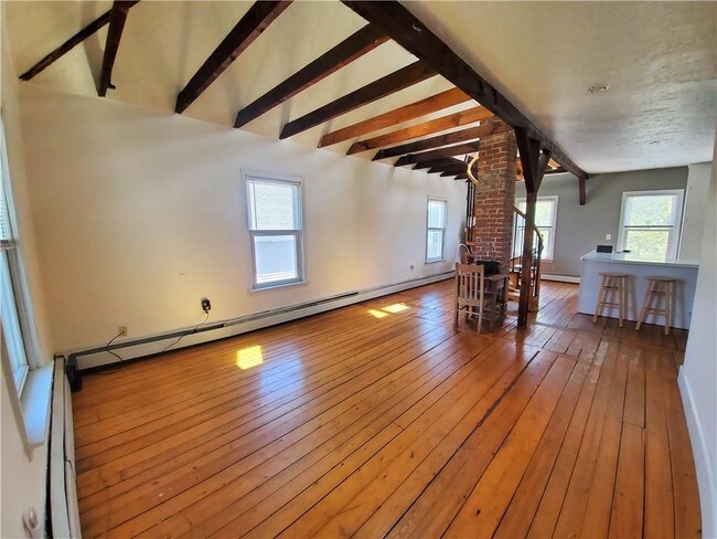 Foto del edificio - 28 E Bowery St