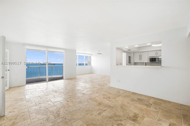 Foto del edificio - 1420 Brickell Bay Dr