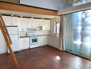 209 Cornell Dr SE