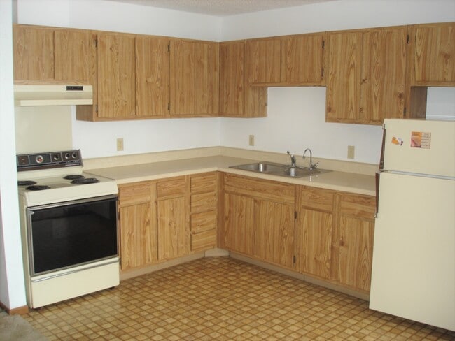 Building Photo - Home Rite Apartments
