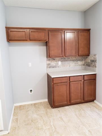 Foto del edificio - 3227 Crystal Brook Ct
