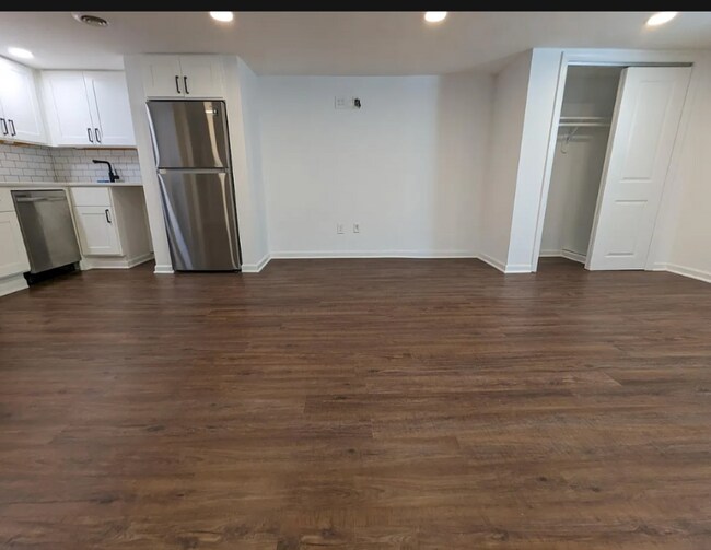 Foto del edificio - 738 11th St NE