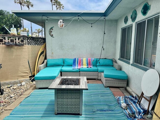 Building Photo - 1433 Sunset Cliffs Blvd