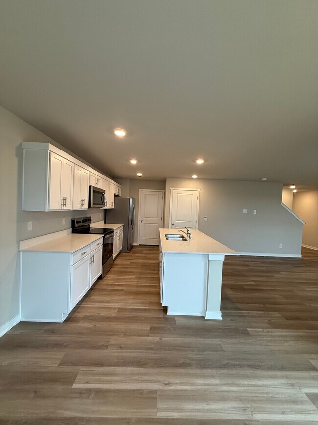 Foto del edificio - 7802 N 169th St