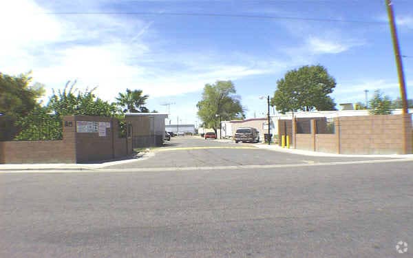 Beverly Mobile Home Park Apartments Mesa Az Apartments Com