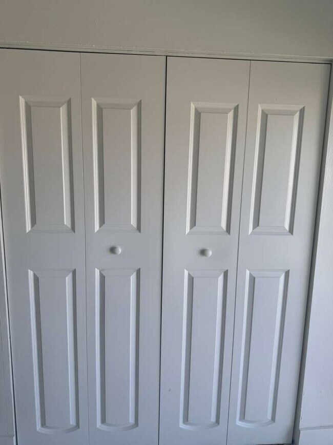 Building Photo - 17050 NW 55th Ave