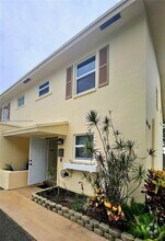 Building Photo - 3038 NW 69th Ct