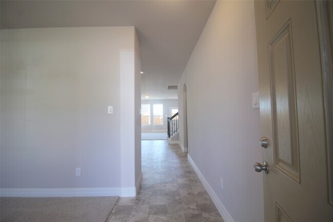 Building Photo - 3419 Hughes Mdw Wy