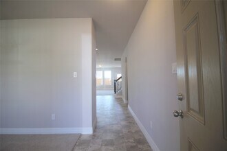 Building Photo - 3419 Hughes Mdw Wy
