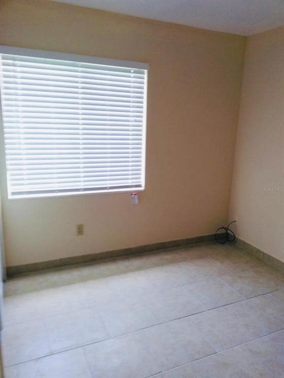 Foto del edificio - 602 Nicole Blvd