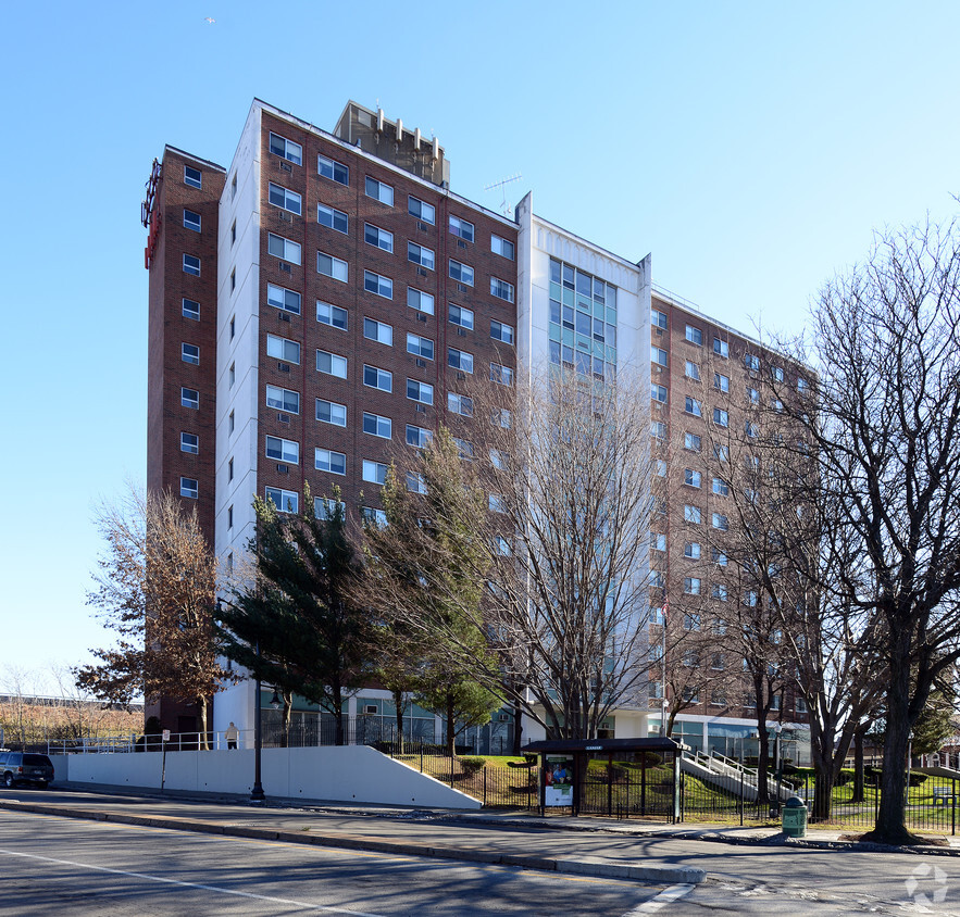 Foto del edificio - Valley Apartments