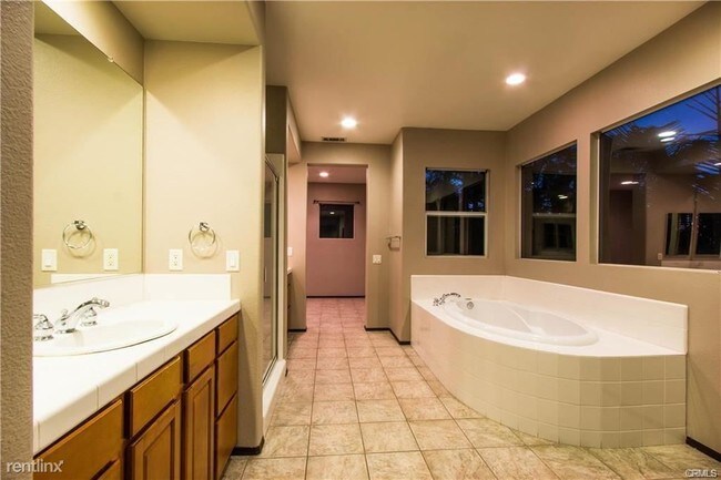 Foto del edificio - 5 br, 4 bath House - 2817 Muir Woods Ct