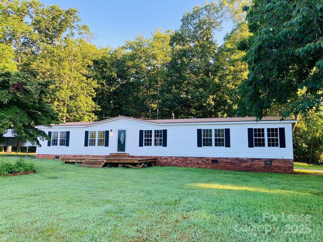 Primary Photo - 1691 Hopewell Church Rd