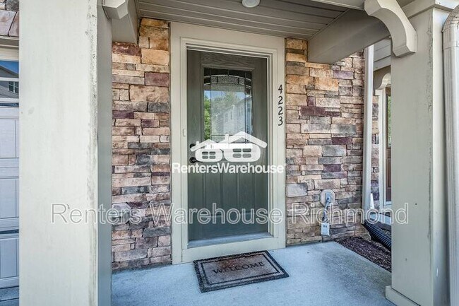 Building Photo - 4223 New Hermitage Dr