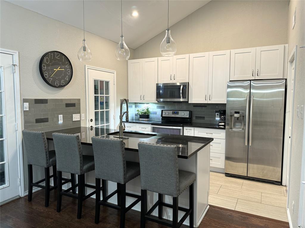 Foto principal - 3809 Spicewood Springs Rd