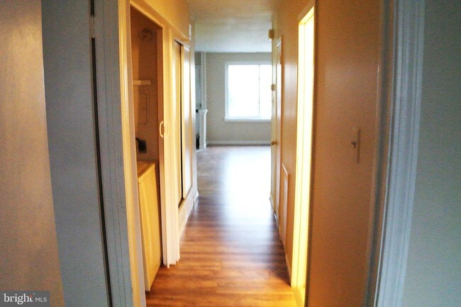 Foto del edificio - 9402 Fairgreen Ln