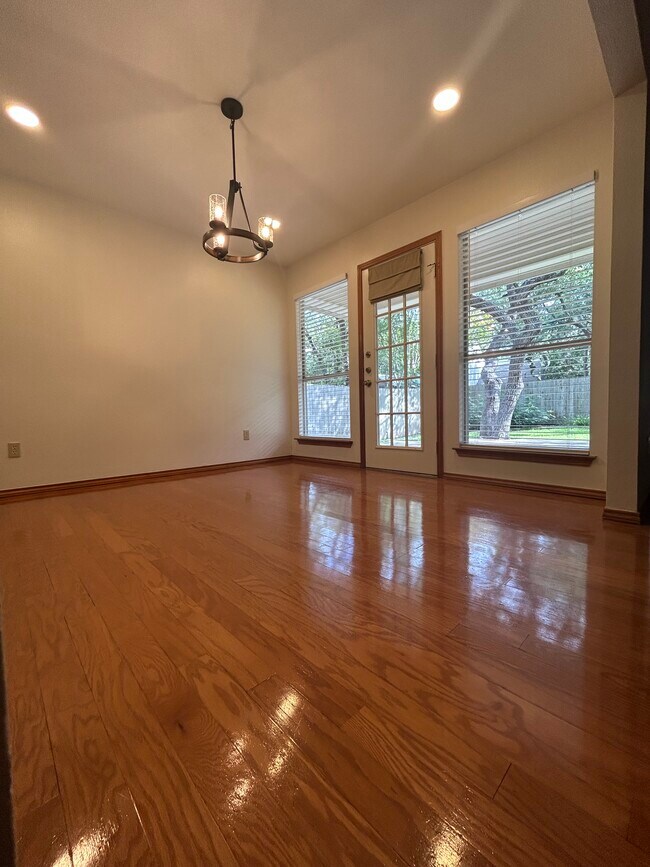 Foto del edificio - 13722 Oak Pebble