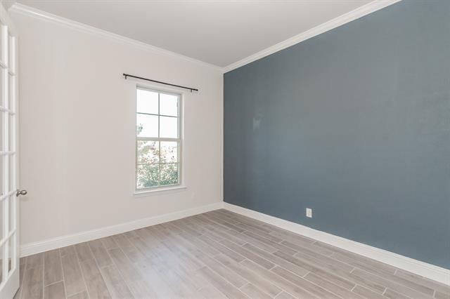Building Photo - 17676 Sequoia Dr