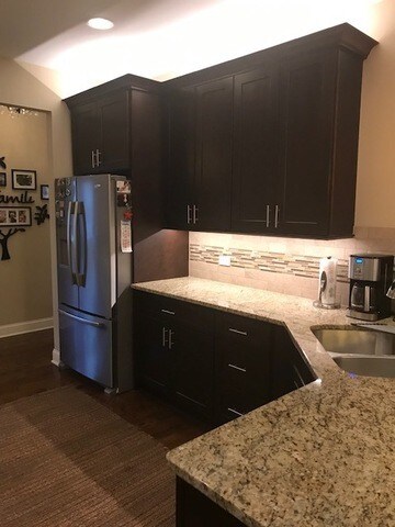 Foto del edificio - 400 E Tall Oaks Ln