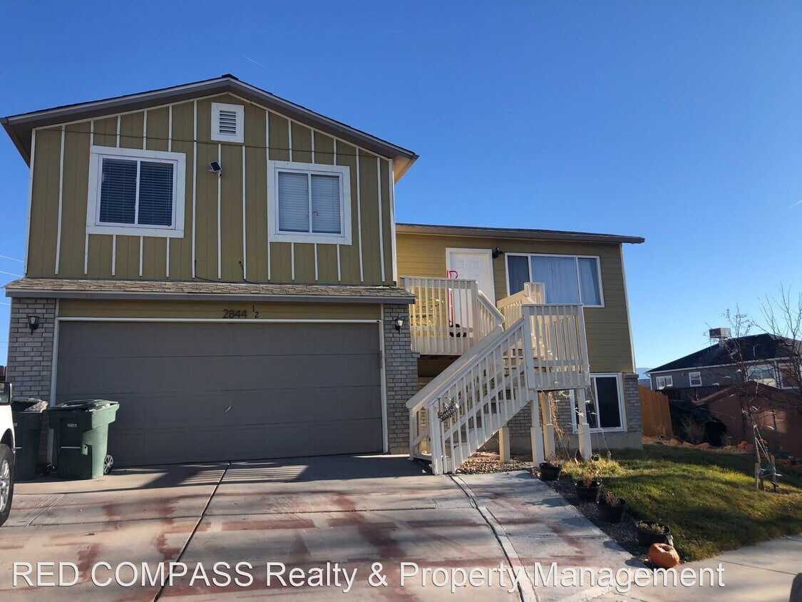 Foto principal - 2844 1/2 Grand Cascade Ct