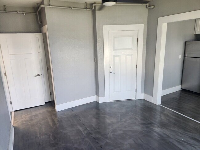 Foto del edificio - 718 15th St