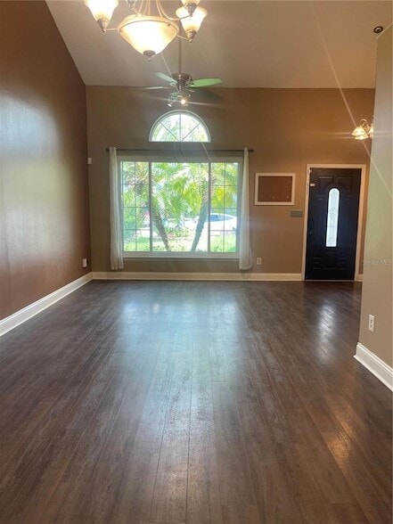 Building Photo - 493 Harvest Oak Court