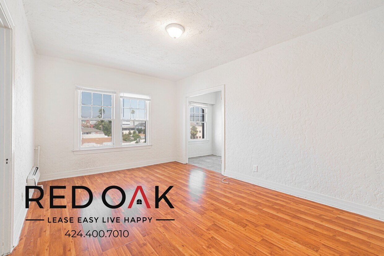 Foto principal - 3918 Beverly Blvd