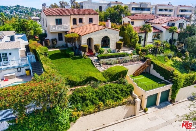 Building Photo - 3365 Ley Dr