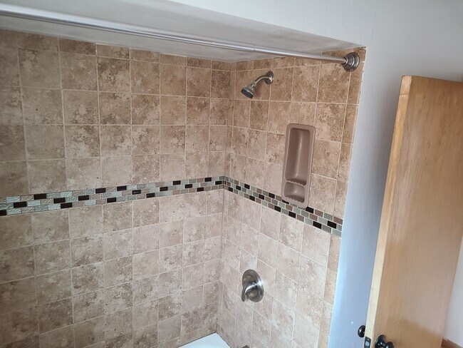 Foto del edificio - 5452 W Addison St