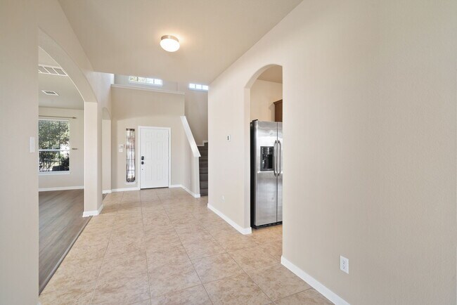 Foto del edificio - 8515 Winchester Way