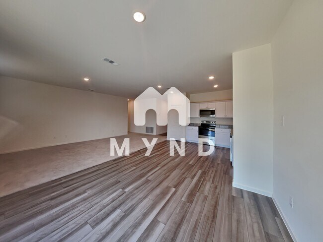 Building Photo - 5549 Ladytown Ln