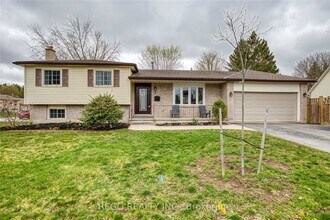 Building Photo - 2 Pauline Pl