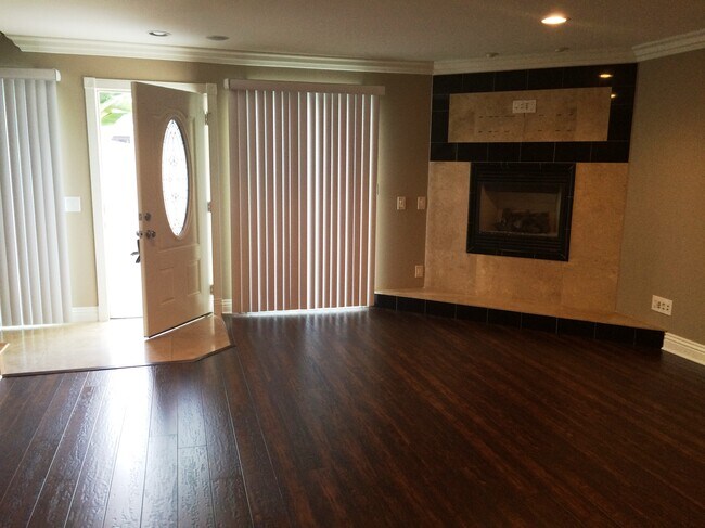 Building Photo - 4150 Patrice Rd