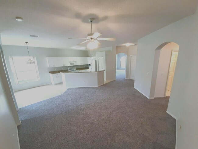 Building Photo - 2513 Ventura Cir