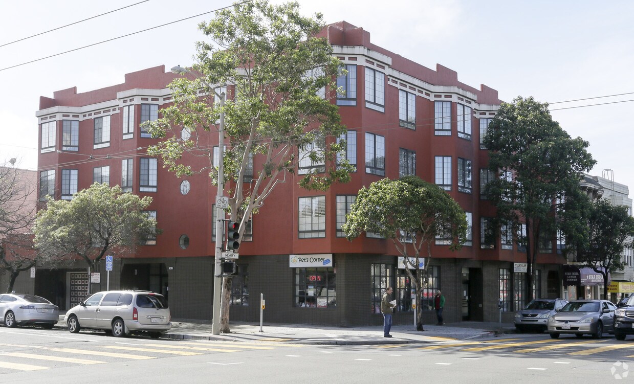 Foto principal - 3701 Geary Blvd