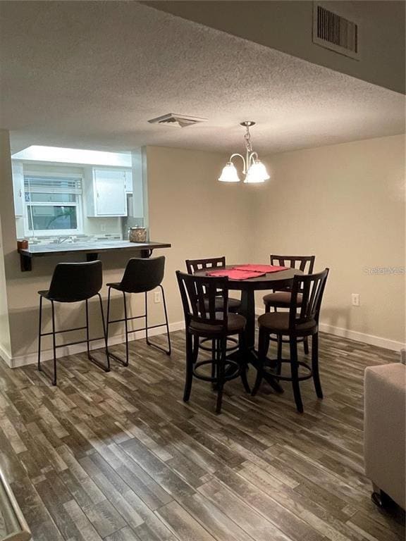 Building Photo - 2222 Circlewood Dr
