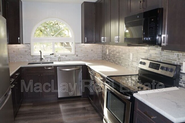 Foto del edificio - 925 N College Ave