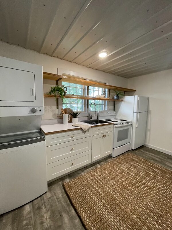 Foto del edificio - 410 W Maple St