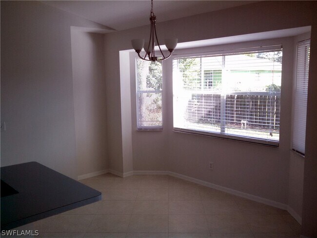 Foto del edificio - 9092 Caloosa Rd