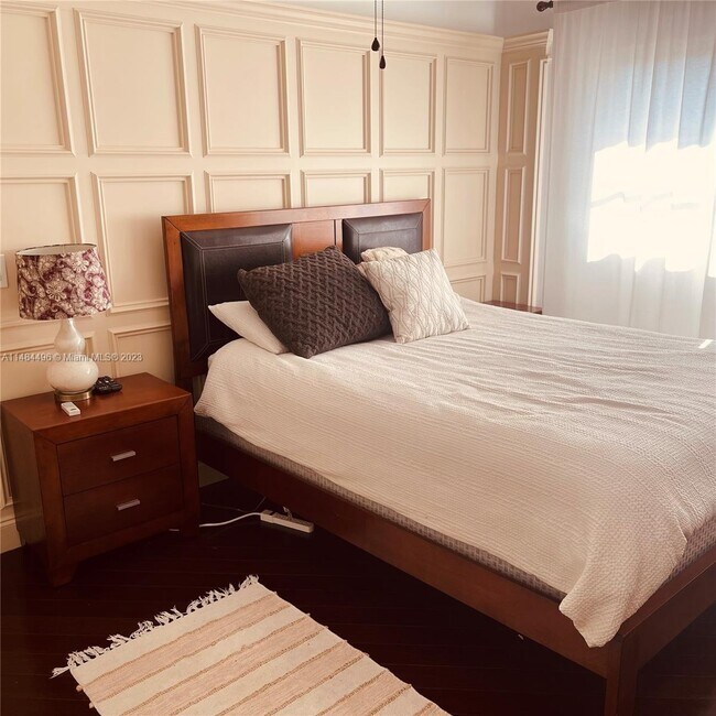 Foto del edificio - 141 NE 10th Ave