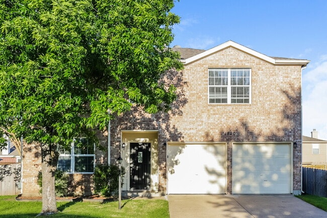 Building Photo - 1820 Berkley Dr