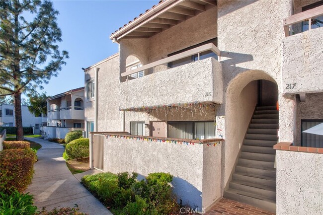 Building Photo - 25015 Peachland Ave