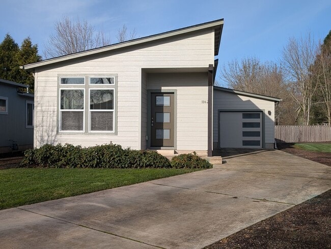 Beautiful 3-Bedroom, 2-Bath Home ~ Landscaping Included! - Beautiful 3-Bedroom, 2-Bath Home ~ Landscaping Included!