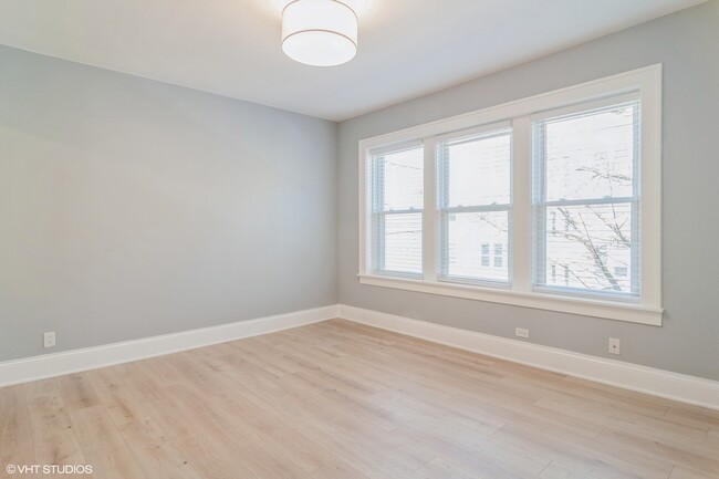 Foto del edificio - 3601 W Cullom Ave
